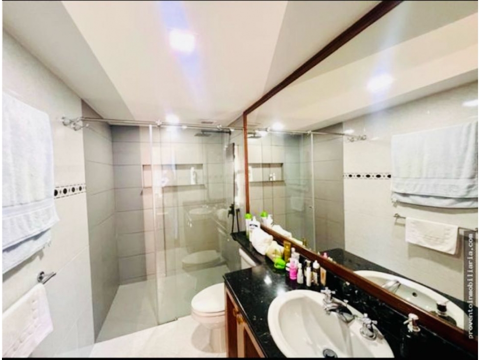 Apartamento en venta en El Poblado, Medellín · foto 10 de 10