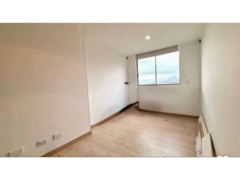 Apartamento en venta en El Poblado, Medellín · foto 3 de 7