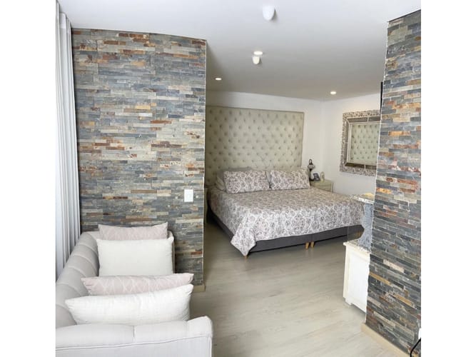 Apartamento de 3 alcobas en venta en Las Brujas, Medellín, 147 m² · foto 4 de 17