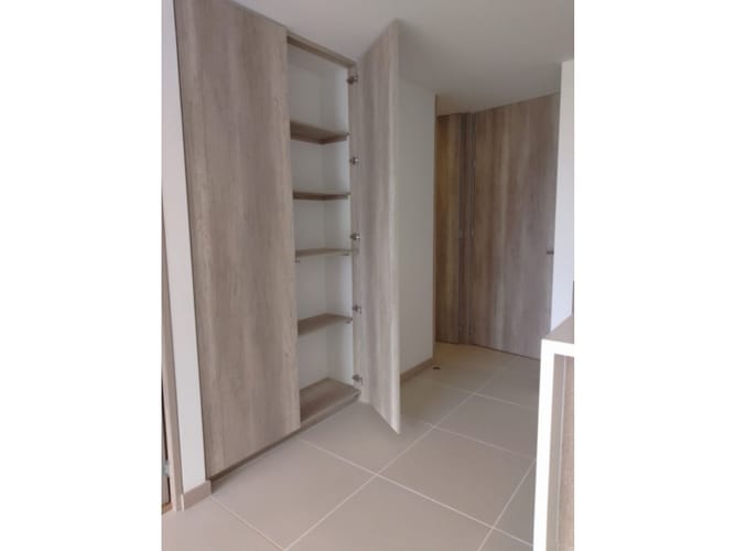 Apartamento de 1 alcoba en venta en Ciudad Del Río, Rionegro, 56 m² · foto 13 de 18