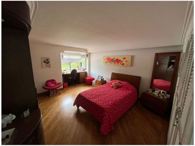 Casa de 4 alcobas en venta en Trece De Noviembre, Medellín, 643 m² · foto 11 de 21