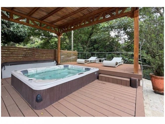 Casa de 4 alcobas en venta en Trece De Noviembre, Medellín, 643 m² · foto 16 de 21