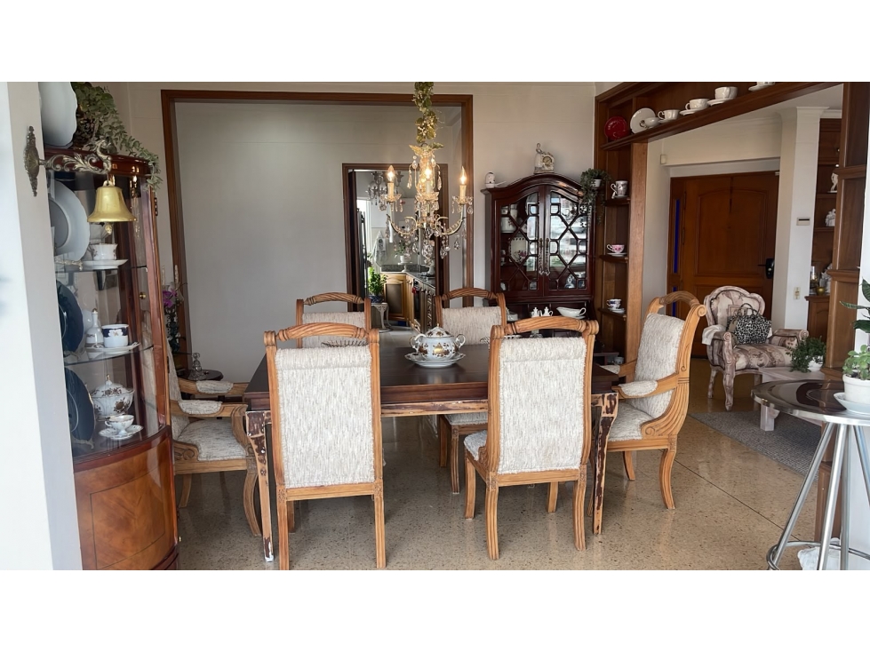 3BR Apartment in El Poblado (177 m²) for Sale
