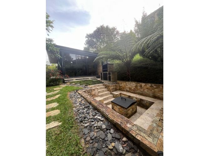 Casa de 5 alcobas en venta en San Antonio De Pereira, El Carmen de Viboral, 500 m² · foto 9 de 24