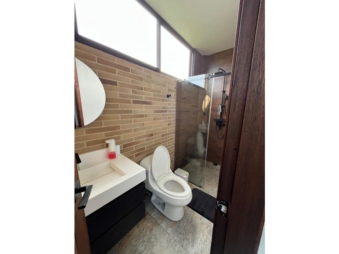 Casa de 5 alcobas en venta en San Antonio De Pereira, El Carmen de Viboral, 500 m² · foto 16 de 24