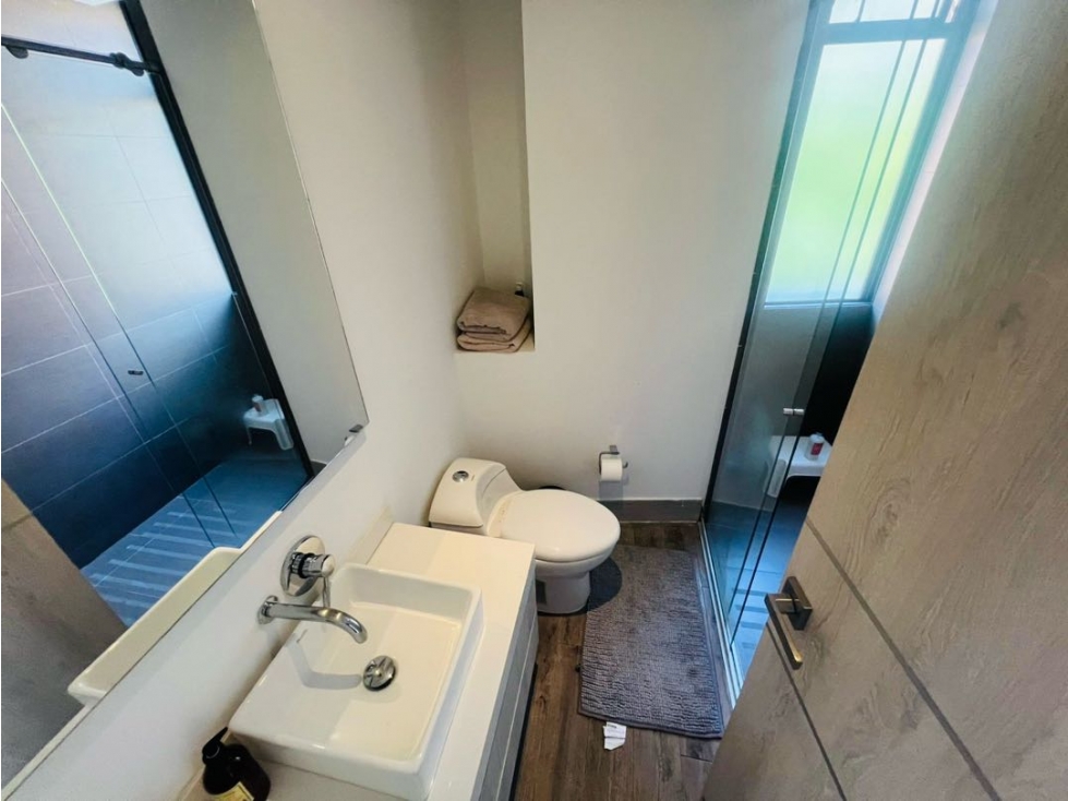 Apartamento en venta en Loma Benedictinos, Medellín · foto 17 de 24