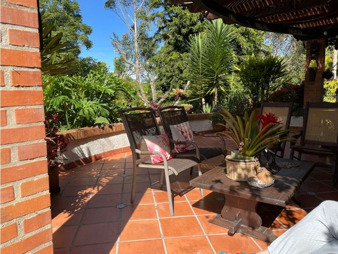 Casa de 4 alcobas en venta en Llano Grande, Rionegro, 460 m² · foto 6 de 24
