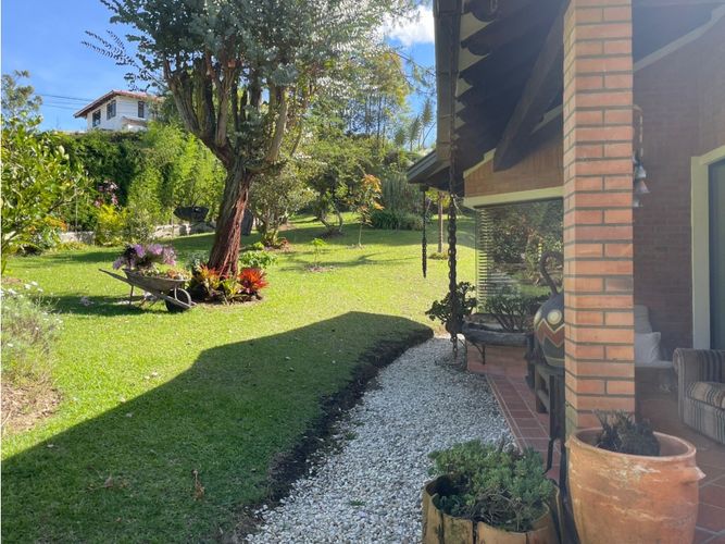 Casa de 4 alcobas en venta en Llano Grande, Rionegro, 460 m² · foto 12 de 24