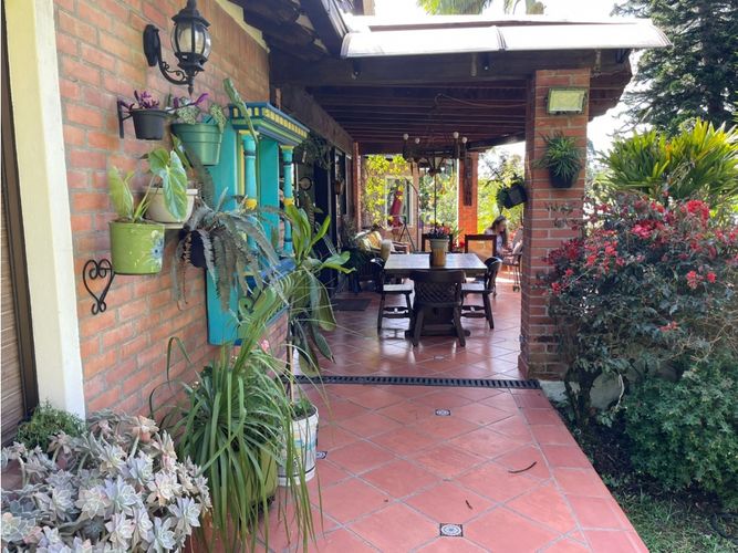 Casa de 4 alcobas en venta en Llano Grande, Rionegro, 460 m² · foto 16 de 24