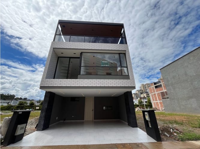 Casa de 4 alcobas en venta en Llano Grande, Rionegro, 230 m² · foto 21 de 22
