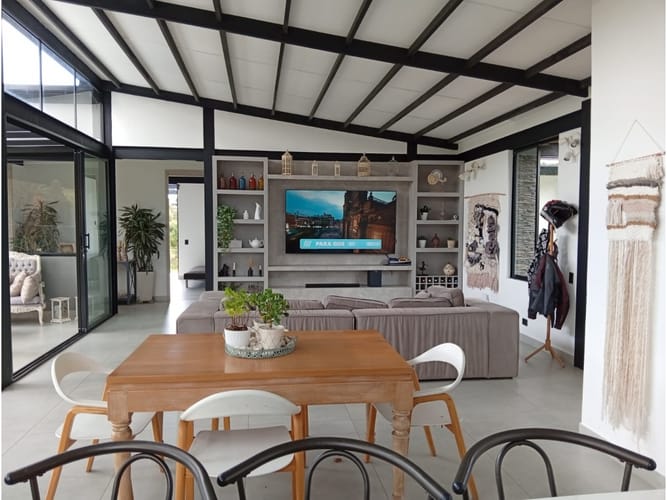Casa en venta en Vía Las Palmas, Envigado · foto 2 de 24