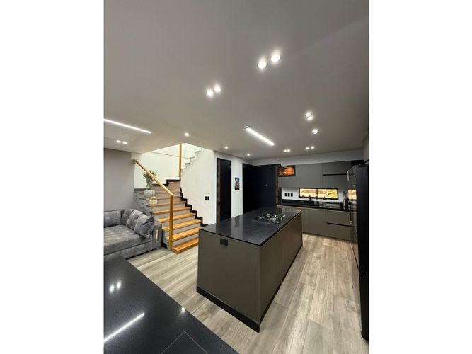 Casa de 3 alcobas en venta en Llano Grande, Rionegro, 118 m² · foto 3 de 24