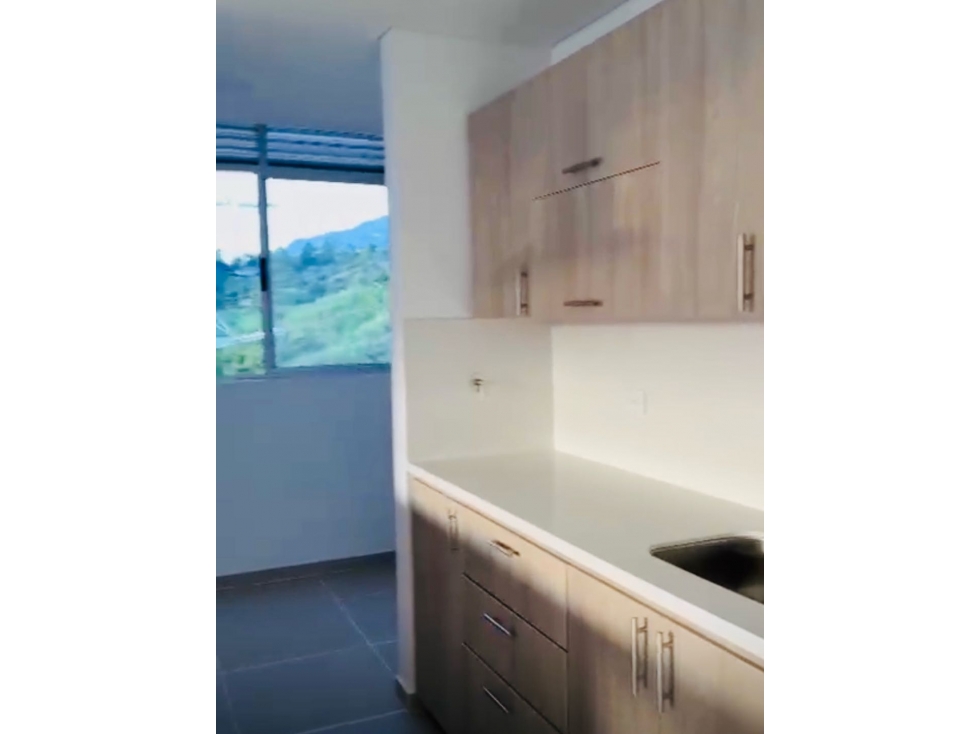 Apartamento en venta en El Salado, Envigado · foto 2 de 17