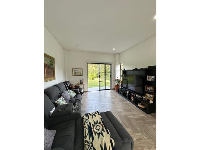 Casa de 6 alcobas en venta en Lejos Del Nido, El Retiro, 410 m² · foto 10 de 24