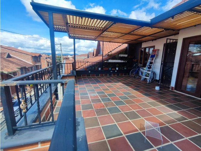 Casa de 5 alcobas en venta en El Porvenir, Rionegro, 272 m² · foto 14 de 15