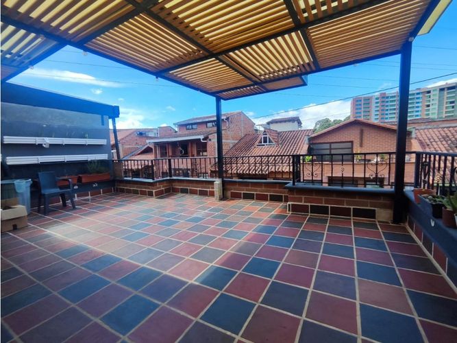 Casa de 5 alcobas en venta en El Porvenir, Rionegro, 272 m² · foto 15 de 15