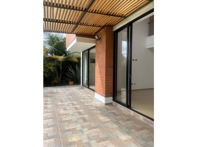 Casa de 4 alcobas en venta en El Faro, Rionegro, 280 m² · foto 10 de 24