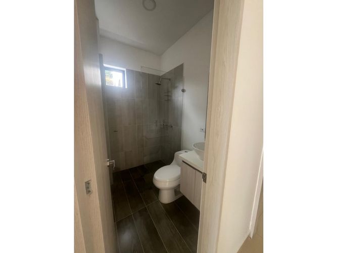 Casa de 4 alcobas en venta en El Faro, Rionegro, 280 m² · foto 16 de 24
