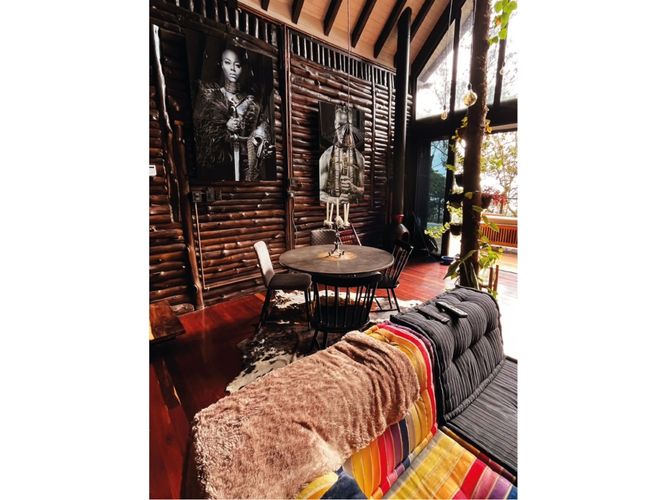 Casa de 1 alcoba en venta en Santa Elena, Medellín, 170 m² · foto 4 de 17