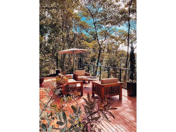 Casa de 1 alcoba en venta en Santa Elena, Medellín, 170 m² · foto 5 de 17
