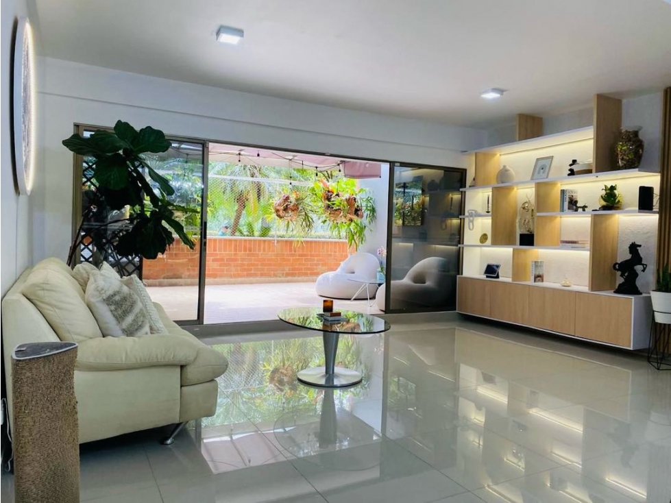 Apartamento en venta en El Poblado, Medellín · foto 3 de 22