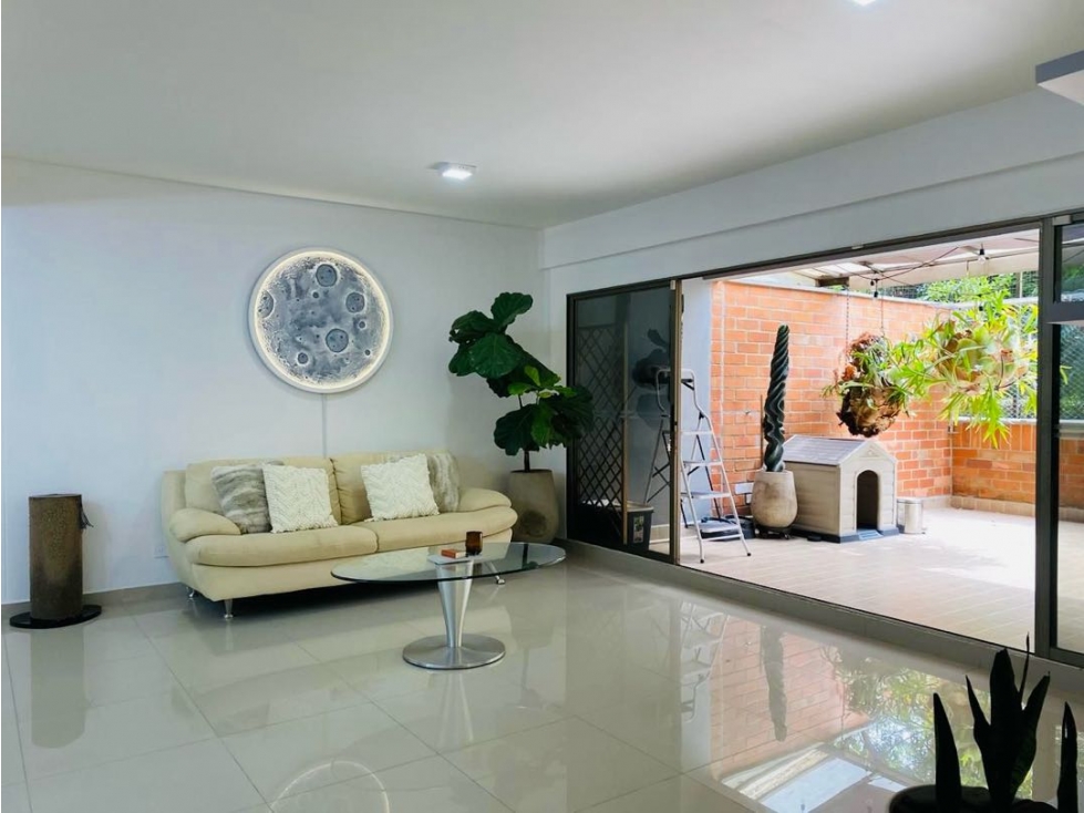 Apartamento en venta en El Poblado, Medellín · foto 5 de 22