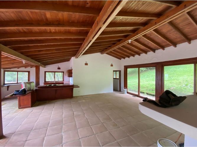 Casa de 4 alcobas en venta en Sajonia, Rionegro, 410 m² · foto 4 de 24