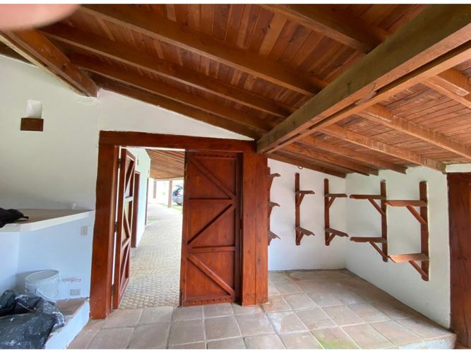 Casa de 4 alcobas en venta en Sajonia, Rionegro, 410 m² · foto 17 de 24