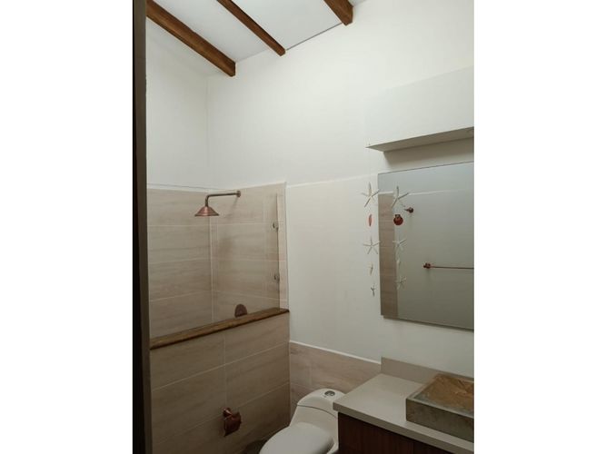 Casa de 4 alcobas en venta en Sajonia, Rionegro, 410 m² · foto 19 de 24