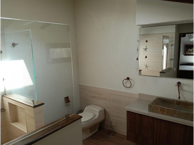 Casa de 4 alcobas en venta en Sajonia, Rionegro, 410 m² · foto 20 de 24