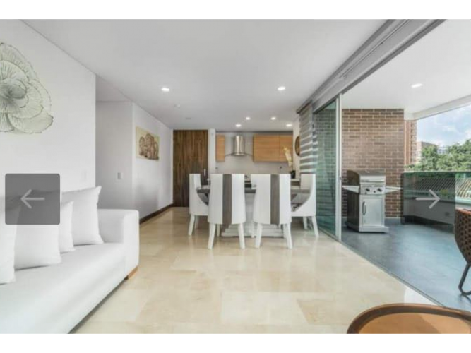 Apartamento de 3 alcobas en venta en El Diamante No. 2, Medellín, 130 m² · foto 3 de 18