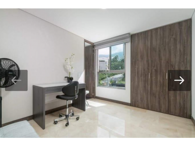 Apartamento de 3 alcobas en venta en El Diamante No. 2, Medellín, 130 m² · foto 12 de 18