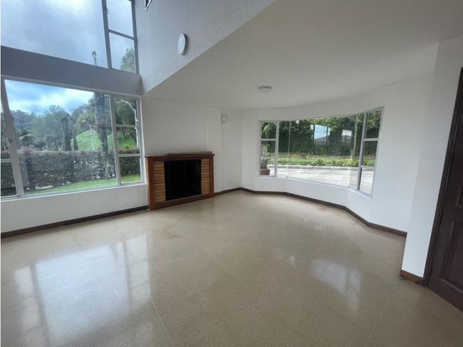 Casa de 6 alcobas en venta en Escobero, Envigado, 350 m² · foto 5 de 24
