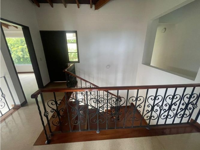 Casa de 6 alcobas en venta en Escobero, Envigado, 350 m² · foto 11 de 24