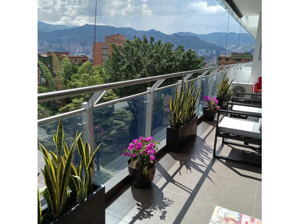 2BR Apartment in El Poblado (111 m²) for Sale - 3
