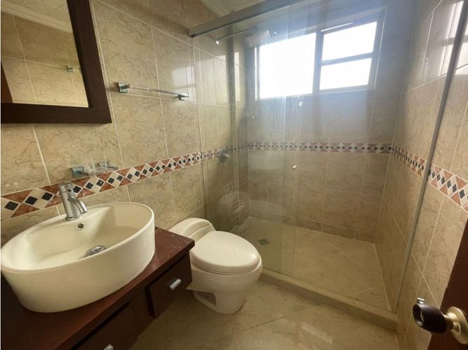 Casa de 6 alcobas en venta en Escobero, Envigado, 350 m² · foto 20 de 24