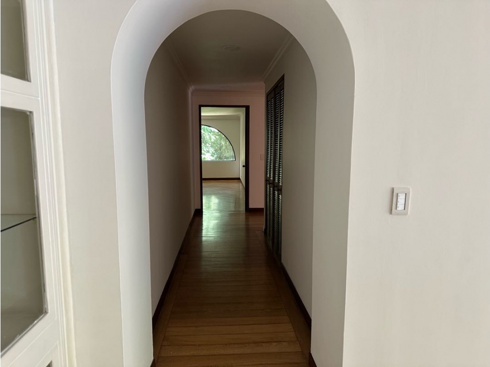 Apartamento en venta en El Poblado, Medellín · foto 14 de 24