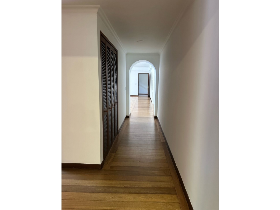 Apartamento en venta en El Poblado, Medellín · foto 22 de 24