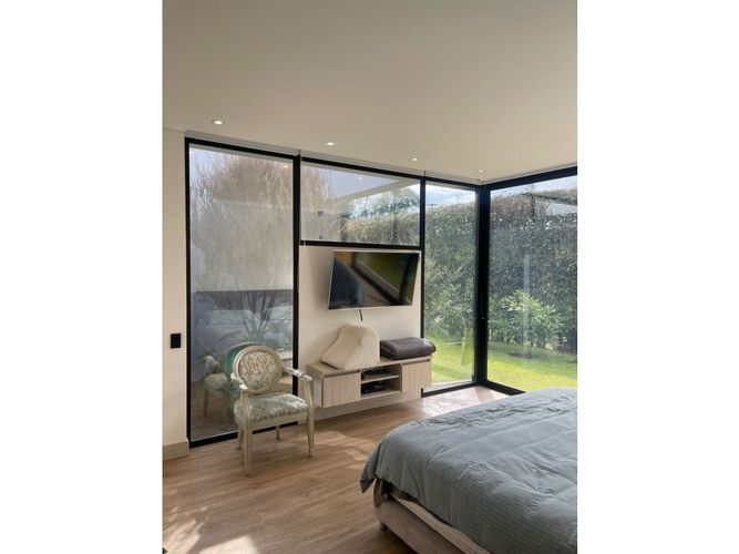Casa de 3 alcobas en venta en Llano Grande, Rionegro, 366 m² · foto 8 de 18