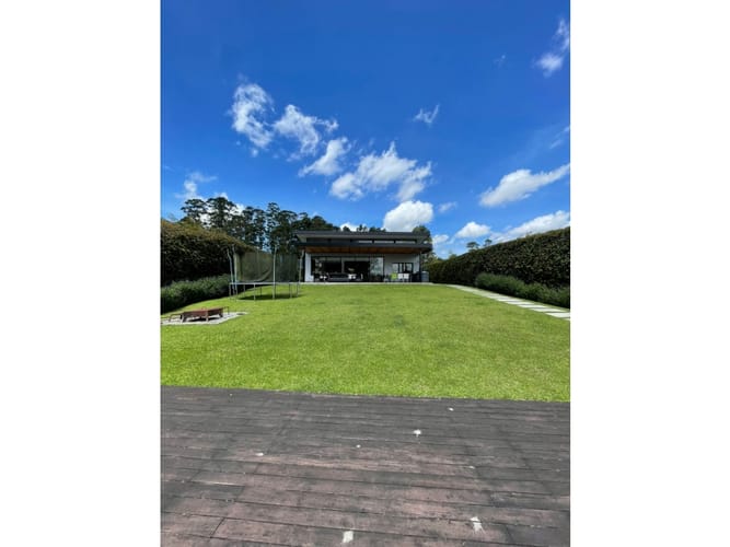 Casa de 3 alcobas en venta en Llano Grande, Rionegro, 366 m² · foto 15 de 18