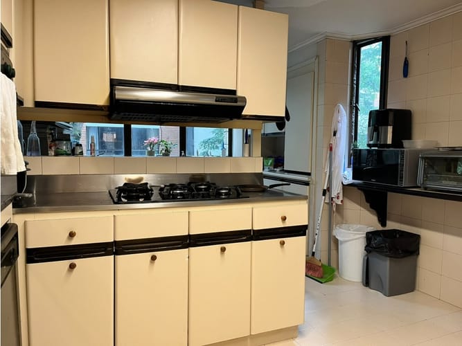 Apartamento de 3 alcobas en venta en La Florida, Medellín, 207 m² · foto 6 de 21