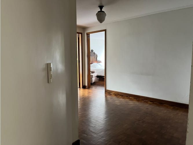 Apartamento de 3 alcobas en venta en La Florida, Medellín, 207 m² · foto 15 de 21