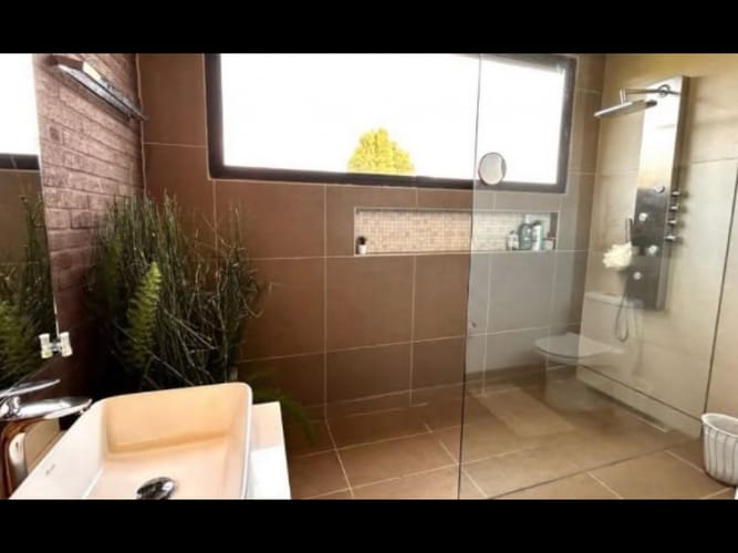 Casa de 5 alcobas en venta en Las Palmas, Envigado, 350 m² · foto 12 de 19