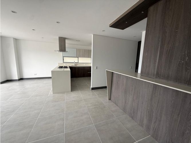 Apartamento de 3 alcobas en venta en Ciudad Del Río, Medellín, 100 m² · foto 3 de 20