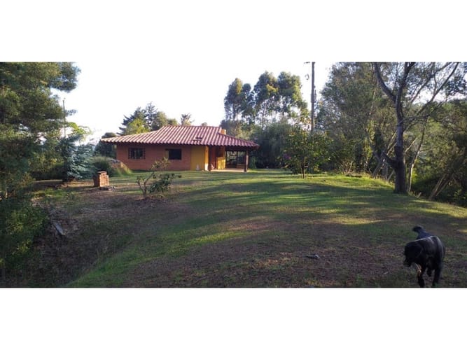 Casa de 3 alcobas en venta en La Convencion, Rionegro · foto 6 de 8