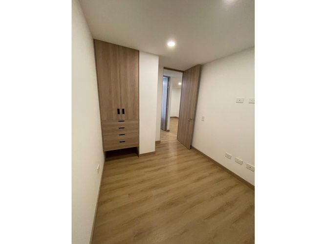 Apartamento de 3 alcobas en venta en El Porvenir, La Ceja, 80 m² · foto 7 de 16