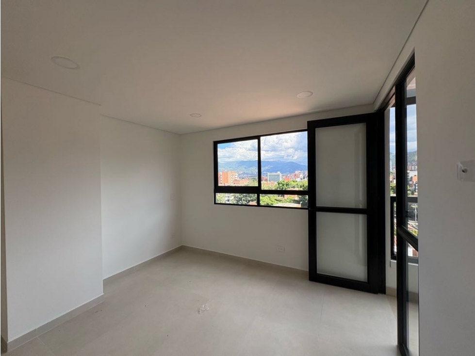 Apartamento en venta en Laureles, Medellín · foto 8 de 24