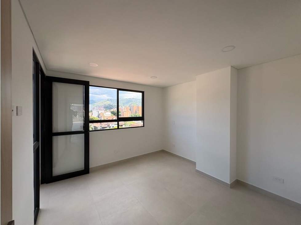 Apartamento en venta en Laureles, Medellín · foto 12 de 24