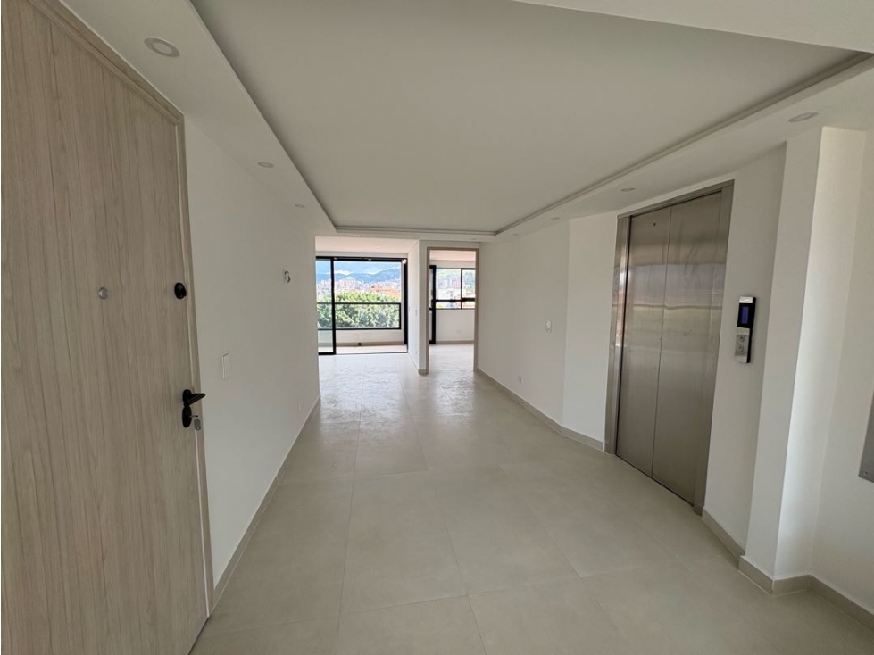Apartamento en venta en Laureles, Medellín · foto 13 de 24