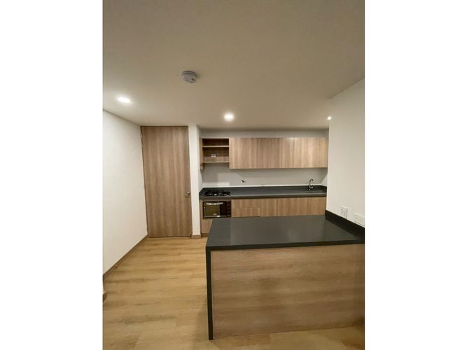 Apartamento de 3 alcobas en venta en El Porvenir, La Ceja, 80 m² · foto 13 de 16